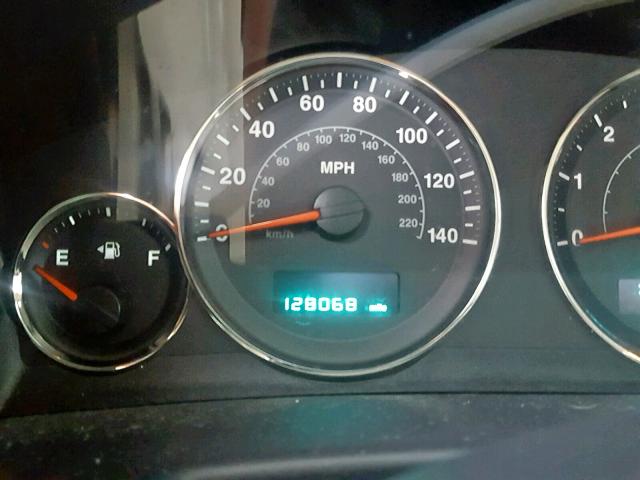 1J8HG58P57C527496 - 2007 JEEP COMMANDER Gümüş foto 8