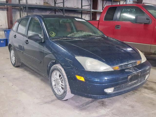 3FAHP37394R116776 - 2004 FORD FOCUS ZX5 BLUE photo 1