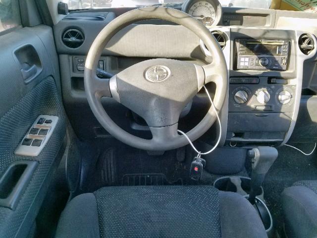 JTLKT324650217422 - 2005 TOYOTA SCION XB Schwarz Foto 9