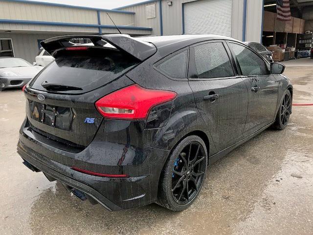 WF0DP3TH6G4116982 - 2016 FORD FOCUS RS BLACK photo 4