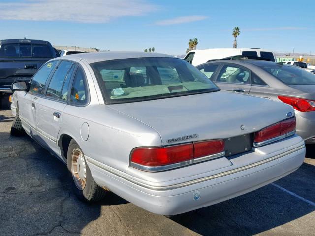 2FALP74W2SX175800 - 1995 FORD CROWN VICT GRAY photo 3