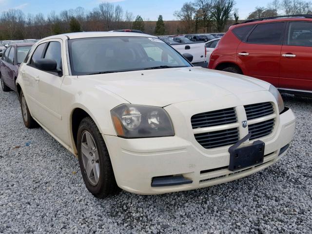 2D4FV48V85H167134 - 2005 DODGE MAGNUM SXT WHITE photo 1