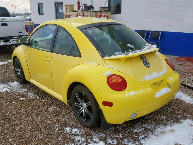 3VWDD21C6YM455175 - 2000 VOLKSWAGEN NEW BEETLE YELLOW photo 3