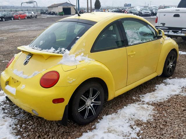 3VWDD21C6YM455175 - 2000 VOLKSWAGEN NEW BEETLE YELLOW photo 4