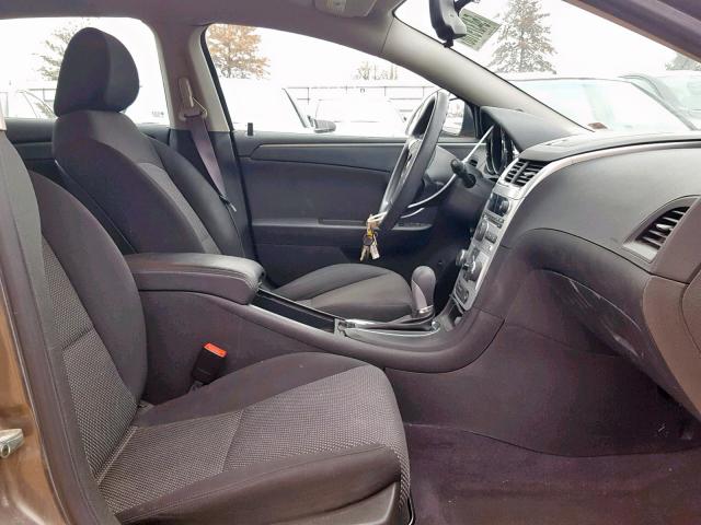 1G1ZC5EB6AF311168 - 2010 CHEVROLET MALIBU 1LT BROWN photo 5