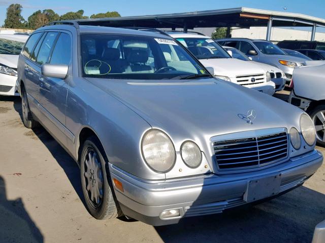 WDBJH65F6WA550818 - 1998 MERCEDES-BENZ E 320 SILVER photo 1