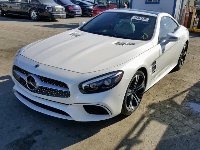 WDDJK6GA0JF050577 - 2018 MERCEDES-BENZ SL 450 WHITE photo 2