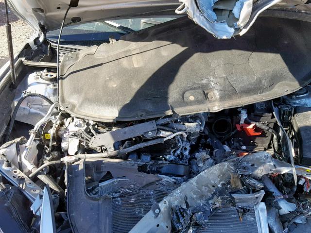 4T1B11HK5JU007646 - 2018 TOYOTA CAMRY SILVER photo 7