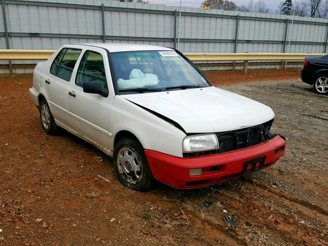 3VWRA81HXWM125260 - 1998 VOLKSWAGEN JETTA GL WHITE photo 1