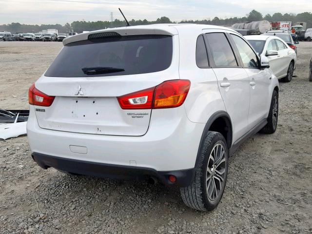 JA4AP3AUXGZ032229 - 2016 MITSUBISHI OUTLANDER WHITE photo 4