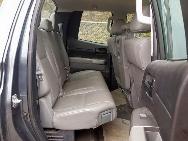 5TFUW5F16AX156517 - 2010 TOYOTA TUNDRA DOU GRAY photo 6