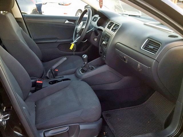 3VW1K7AJ8DM210084 - 2013 VOLKSWAGEN JETTA BASE BLACK photo 5