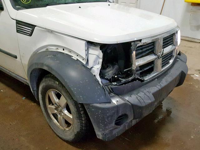 1D8GU28K68W216143 - 2008 DODGE NITRO SXT WHITE photo 9