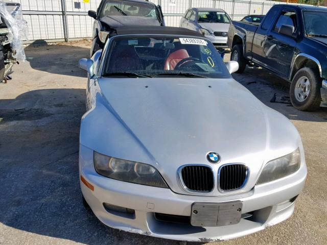 WBACH9346YLF90045 - 2000 BMW Z3 2.3 SILVER photo 9