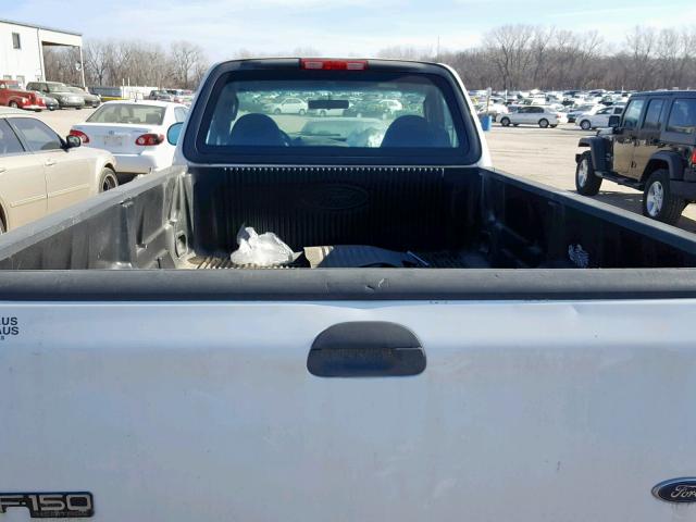 2FTRF18264CA75916 - 2004 FORD F-150 HERI WHITE photo 6