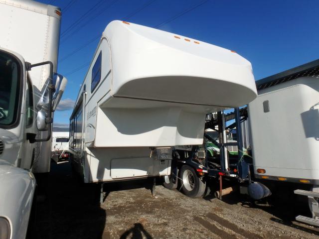 2GRFW29T53S030508 - 2003 TRIM TRAILER TRAVEL WHITE photo 1