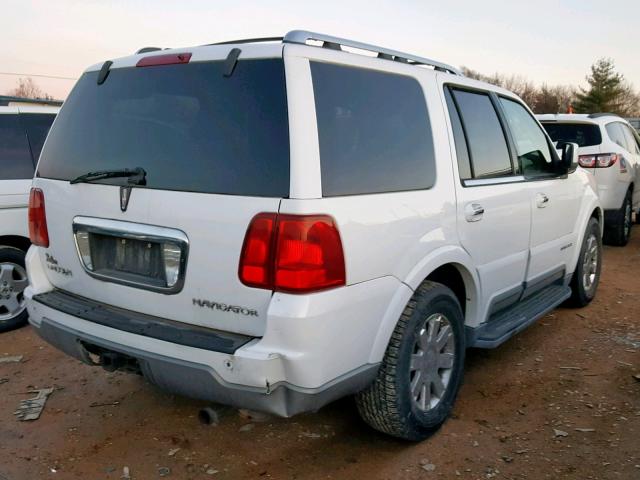 5LMFU28R93LJ26687 - 2003 LINCOLN NAVIGATOR 白色 照片 4