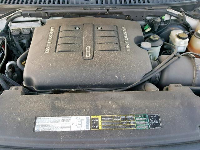 5LMFU28R93LJ26687 - 2003 LINCOLN NAVIGATOR 白色 照片 7