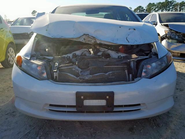 2HGFB2F64CH550296 - 2012 HONDA CIVIC HF WHITE photo 9