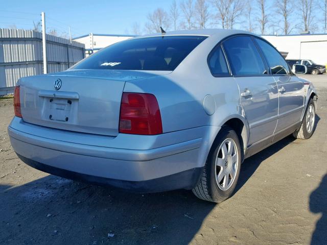 WVWMA63B1XE357229 - 1999 VOLKSWAGEN PASSAT GLS SILVER photo 4