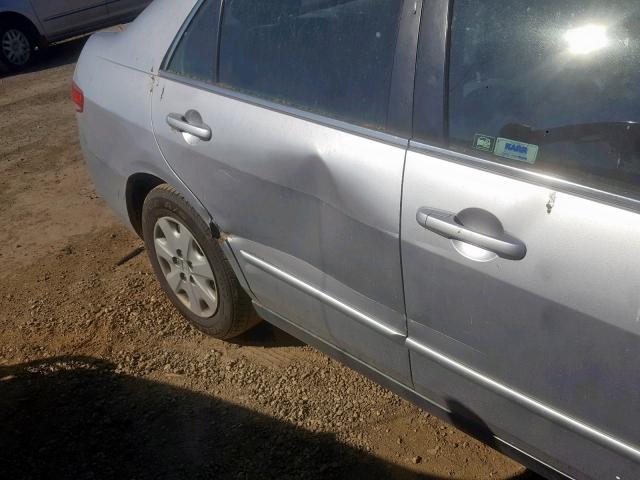 JHMCM56474C037185 - 2004 HONDA ACCORD LX SILVER photo 9