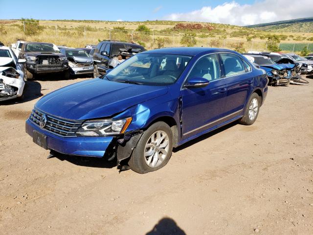 1VWAT7A35HC014397 - 2017 VOLKSWAGEN PASSAT S BLUE photo 2