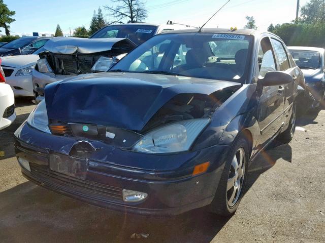 1FAFP38362W273214 - 2002 FORD FOCUS ZTS BLUE photo 2