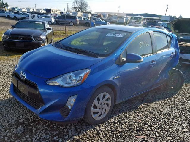 JTDKDTB37F1585135 - 2015 TOYOTA PRIUS C BLUE photo 2