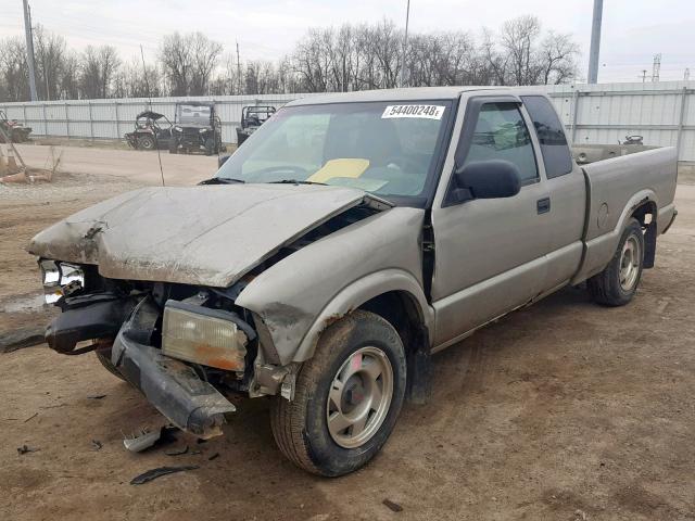 1GTCS19W618104841 - 2001 GMC SONOMA GOLD photo 2