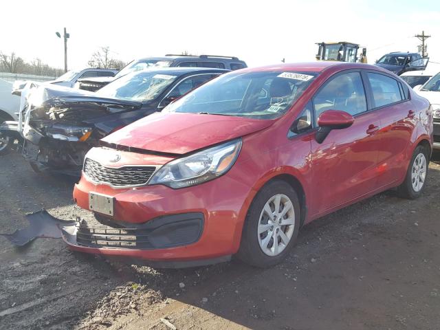 KNADM4A35F6465995 - 2015 KIA RIO LX RED photo 2