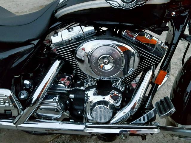 1HD1FRW143Y716735 - 2003 HARLEY-DAVIDSON FLHRCI BLACK photo 7