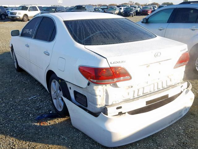 JTHBA30G855101638 - 2005 LEXUS ES 330 WHITE photo 3