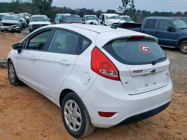 3FADP4EJ0CM110706 - 2012 FORD FIESTA SE WHITE photo 3