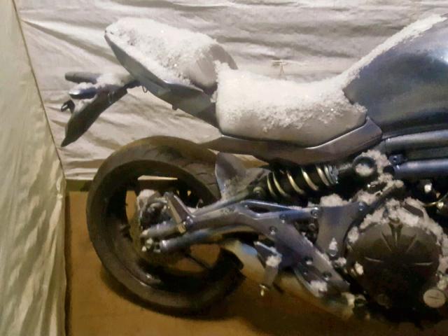 JKAEXEE19DDA09050 - 2013 KAWASAKI EX650 E BLUE photo 6