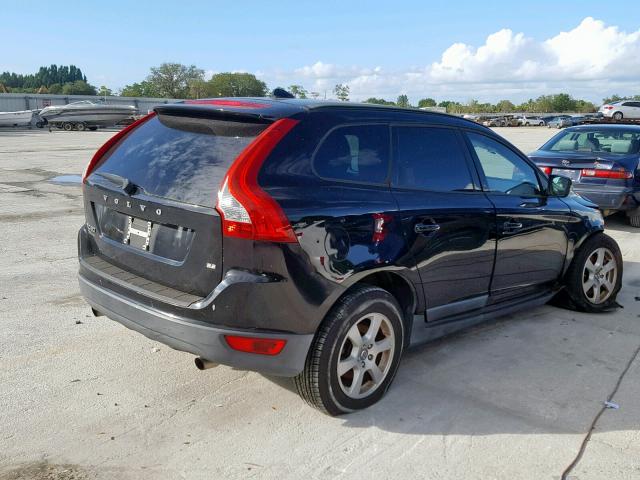 YV4982DLXA2061360 - 2010 VOLVO XC60 3.2 BLACK photo 4