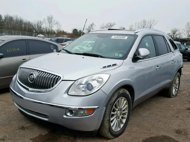 5GAKVCED0CJ276301 - 2012 BUICK ENCLAVE SILVER photo 2