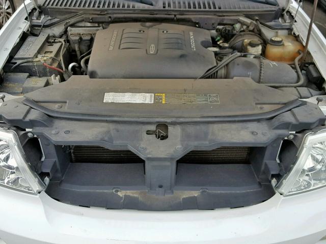5LMFU27R63LJ43898 - 2003 LINCOLN NAVIGATOR Ақ фото 7