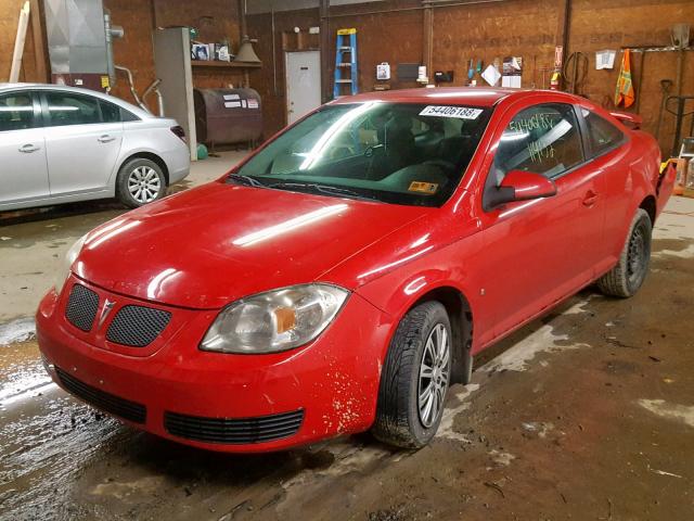 1G2AL18F487215561 - 2008 PONTIAC G5 RED photo 2