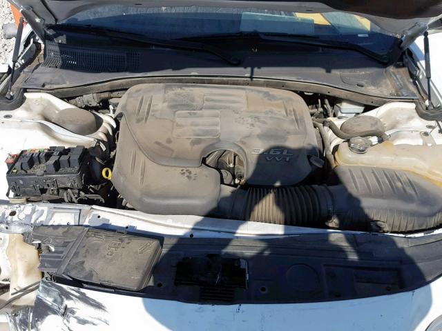 2C3CCAAGXDH518774 - 2013 CHRYSLER 300 WHITE photo 7