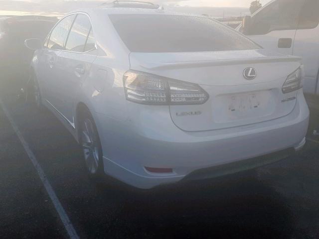 JTHBB1BA6A2036827 - 2010 LEXUS HS 250H WHITE photo 3