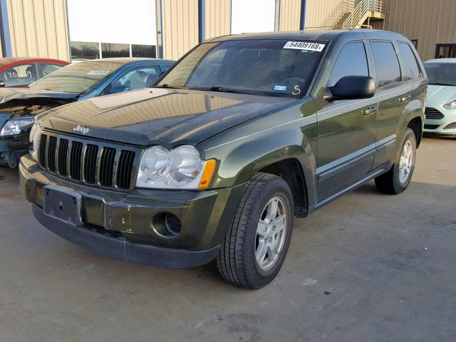 1J8GS48K57C656797 - 2007 JEEP GRAND CHER GREEN photo 2