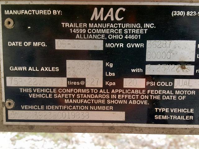 5MADN3923BC019838 - 2011 MACK TRAILER SILVER photo 10