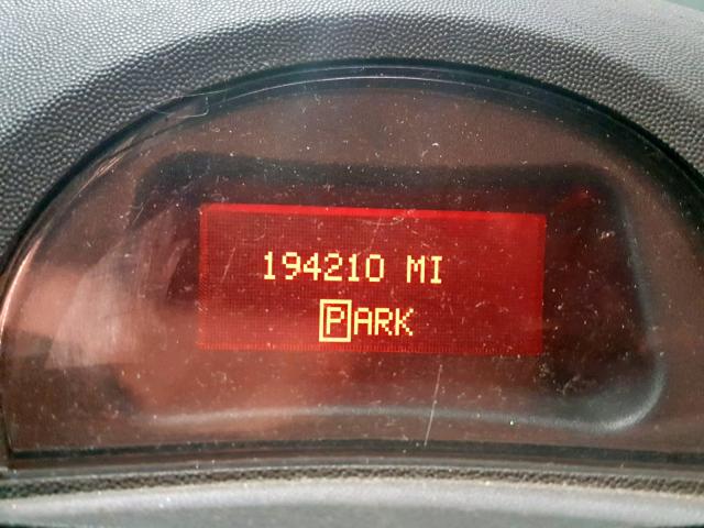 2G2WS522741375687 - 2004 PONTIAC GRAND PRIX ვერცხლისფერი ფოტო 8