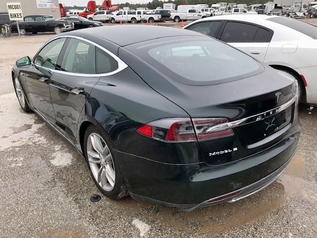 5YJSA1CG2DFP08665 - 2013 TESLA MODEL S GREEN photo 3