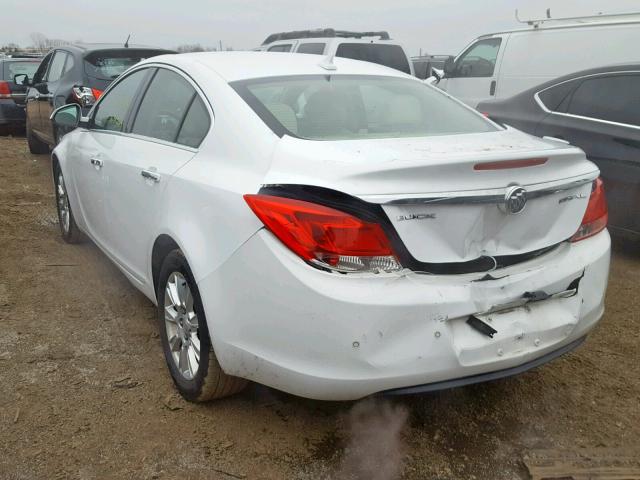 2G4GS5ER4C9128471 - 2012 BUICK REGAL PREM WHITE photo 3