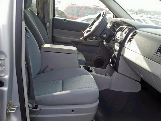 1D8HB38N28F118110 - 2008 DODGE DURANGO SX GRAY photo 5