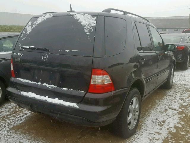 4JGAB57E83A429880 - 2003 MERCEDES-BENZ ML 350 BLACK photo 4