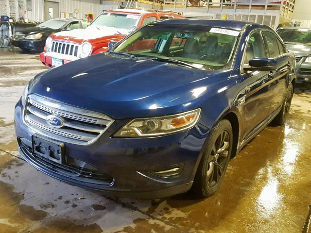 1FAHP2HW5CG118517 - 2012 FORD TAURUS SEL BLUE photo 2