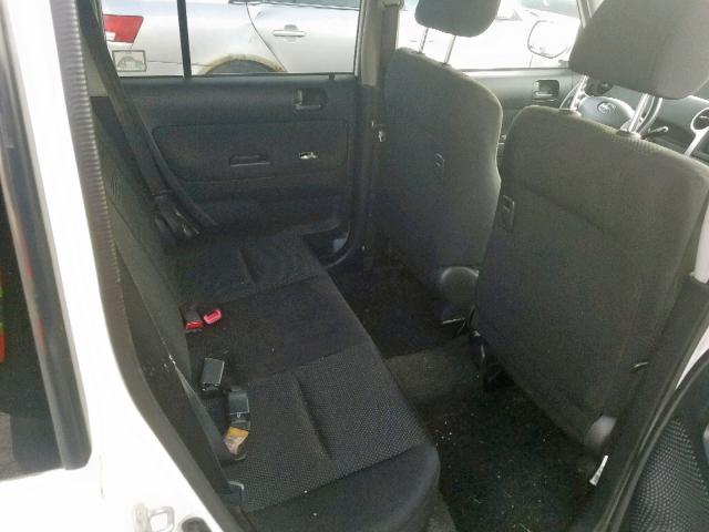 JTLKT324840148408 - 2004 TOYOTA SCION XB 白色 照片 6