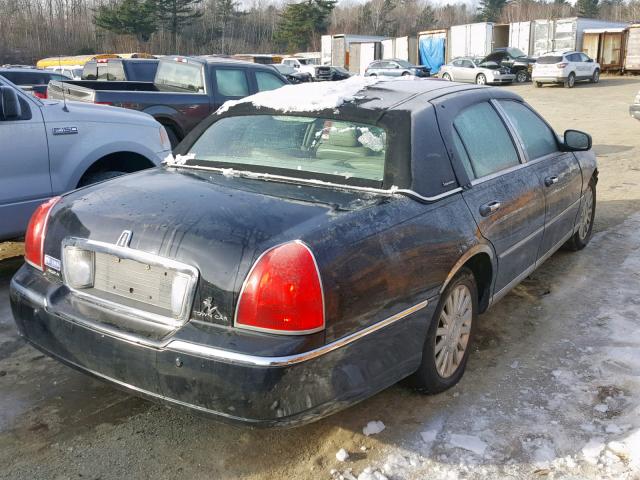 1LNHM81W24Y620070 - 2004 LINCOLN TOWN CAR E BLACK photo 4